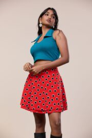 Semi Crop top with Collar - Green - Image 3